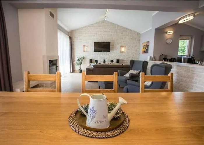 Nikolas By Aneo Travel Villa *