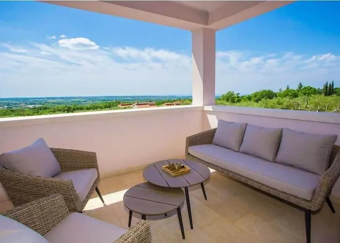 Villa Nikolas By Aneo Travel Kaštelir